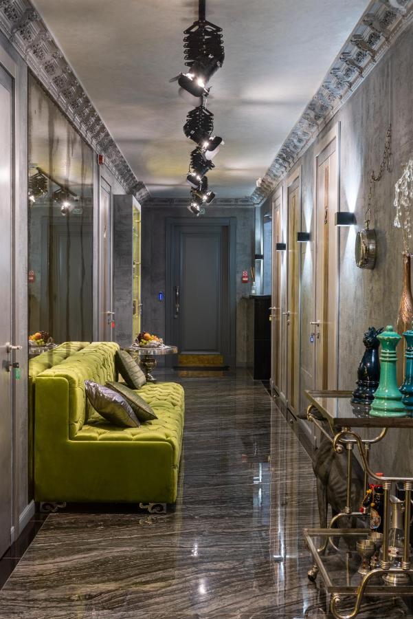 Mr Grey Boutique Hotel Odessa Exterior photo